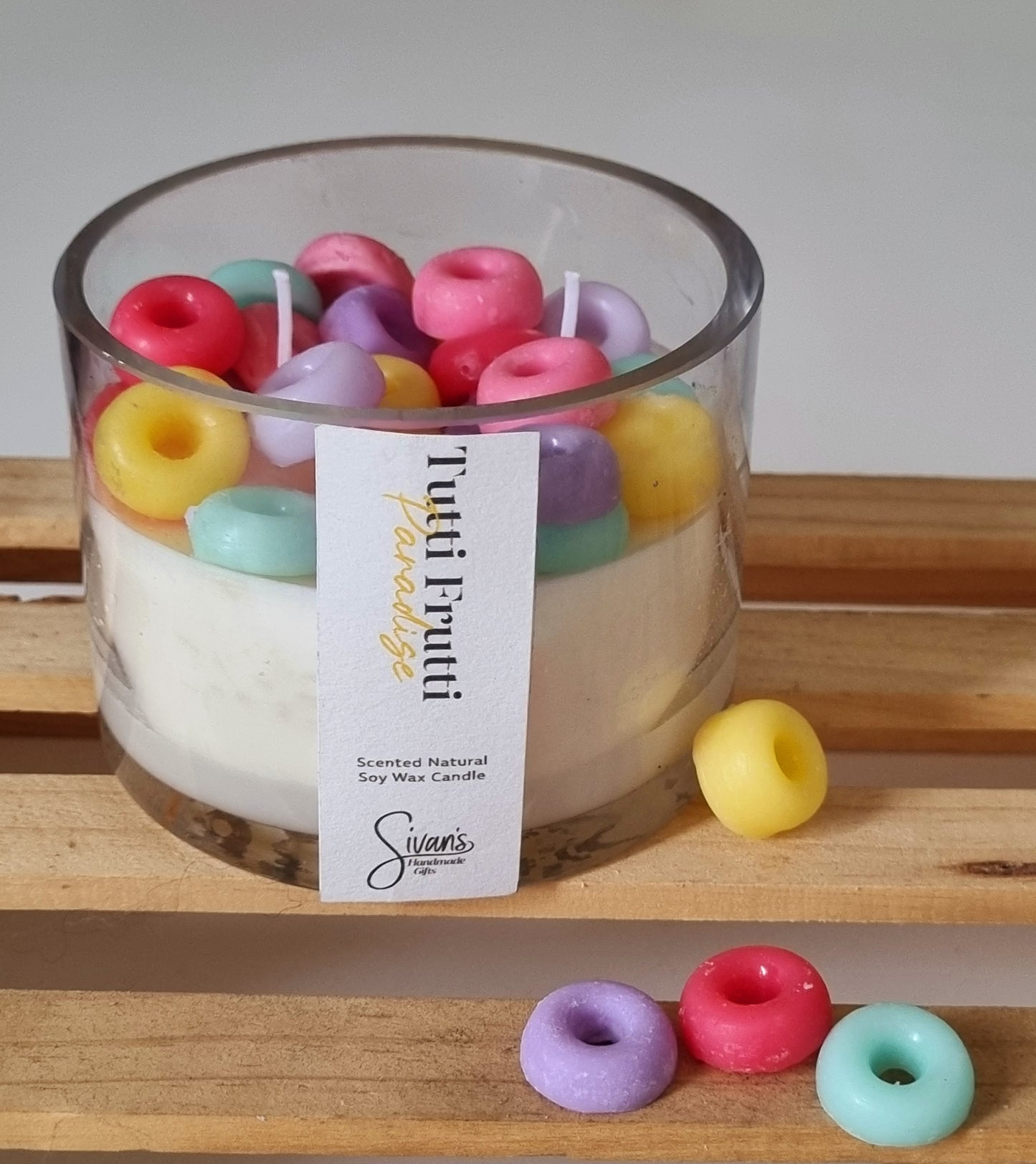 Tutti frutti scented candle